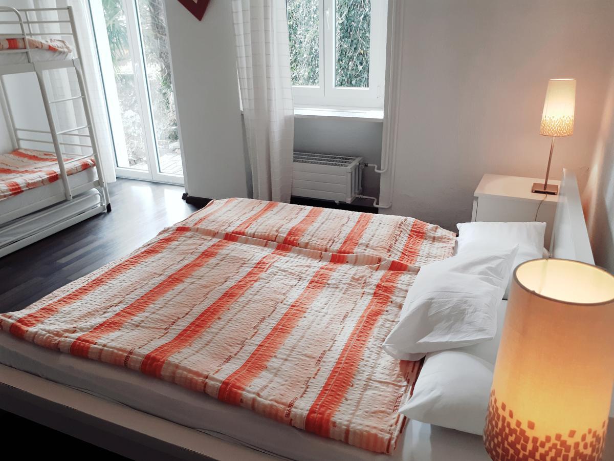 Hotel Garni Battello Мелиде Екстериор снимка