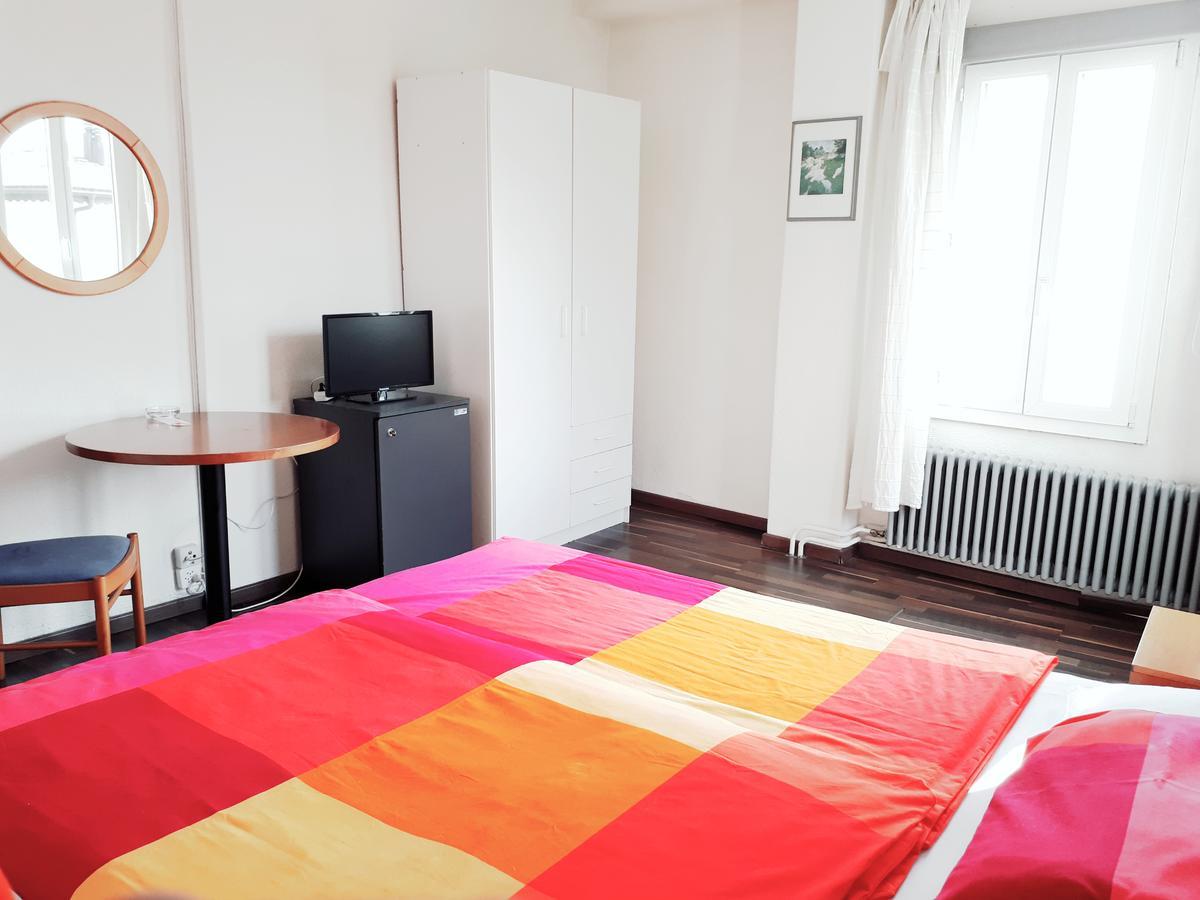 Hotel Garni Battello Мелиде Екстериор снимка