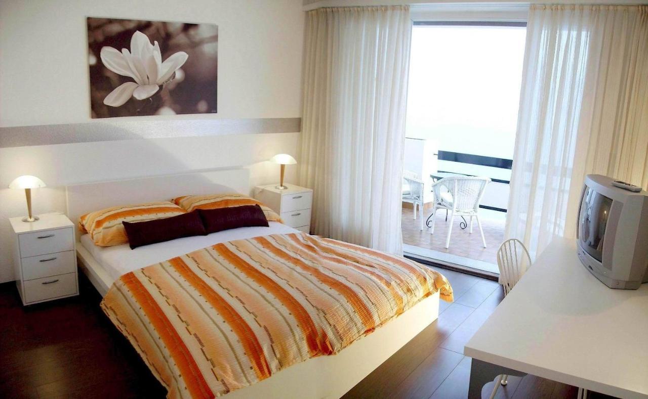 Hotel Garni Battello Мелиде Стая снимка